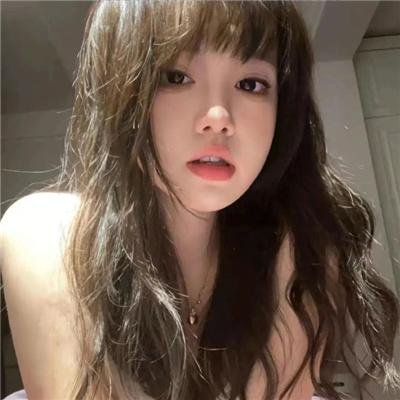 赛马女孩
